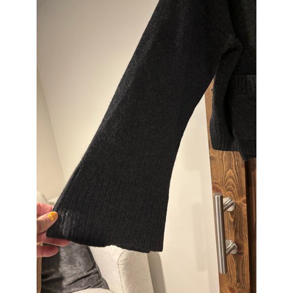 Frame Natural Luxe Cardigan - Picture 3 of 10